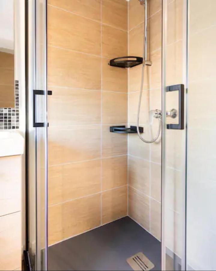 Appartement T2- Le Bon Accueil / Wifi / Parking Angouleme Luaran gambar