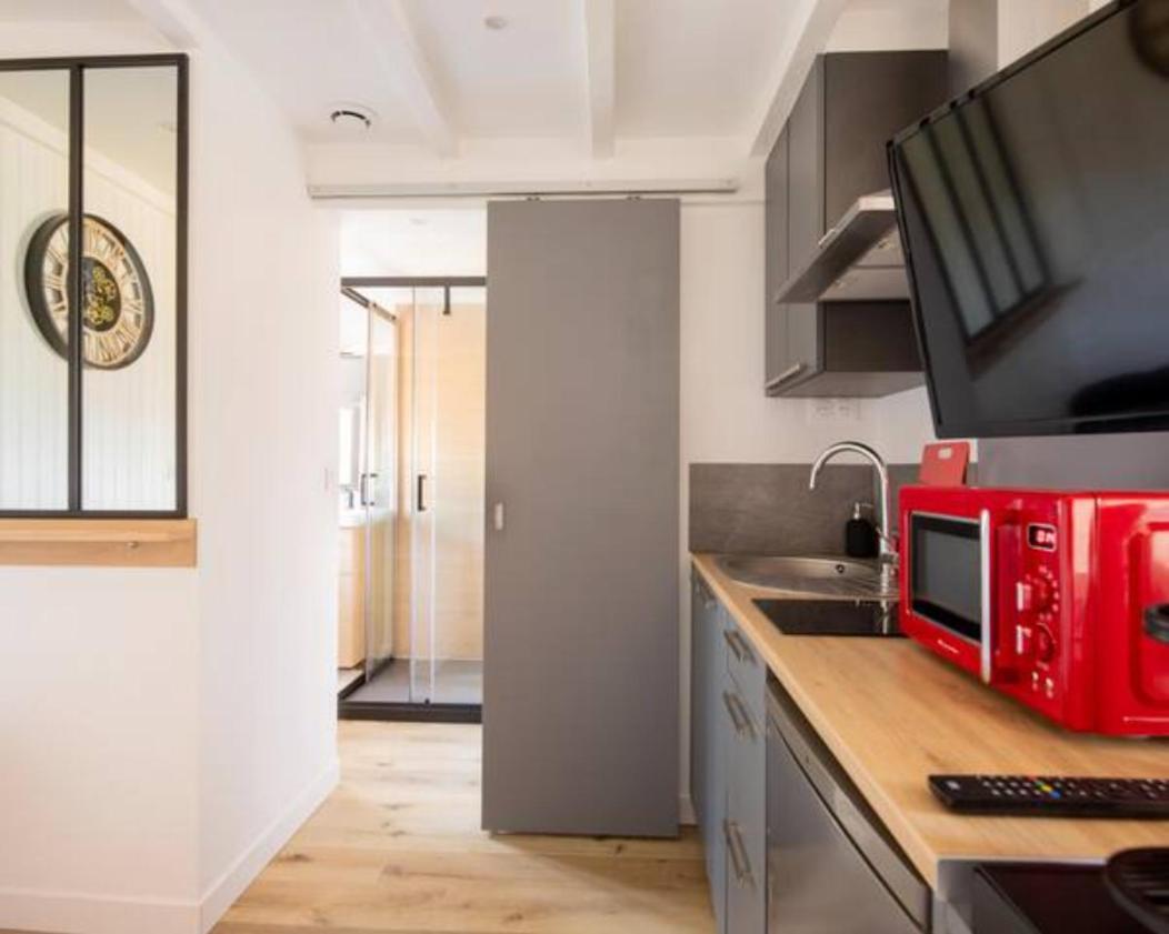 Appartement T2- Le Bon Accueil / Wifi / Parking Angouleme Luaran gambar
